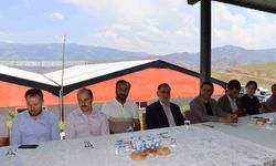 Güzel kardeşlerden babalarına vefa