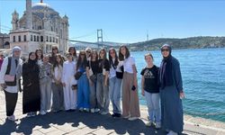 Hırvatistan'dan Gelen Öğrenciler İstanbul'da Yaz Kur'an Okulu Programına Katıldı