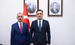 Milletvekili Kurt'tan Ulaştırma ve Altyapı Bakanı Uraloğlu'na Ziyaret