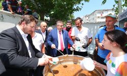 Onikişubat Belediyesi’nden Ilıca’da Aşure İkramı