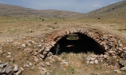 Afşin’in Asırlık Yapısı Kuru Han Zamana Direniyor