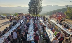 Adana'da orman yangınlarının sona ermesi için dua edildi
