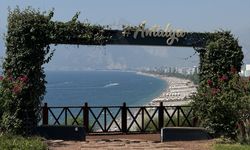 Antalya'da yüksek nem ve sıcak bunalttı