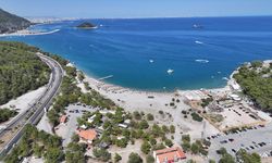 Antalya'nın 'turkuaz sularına saklanan deniz mağarası' doğaseverler ve fotoğraf tutkunlarının gözdesi
