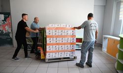 Kemer'de öğrencilere ücretsiz kırtasiye malzemesi desteği