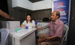 Kepez'de huzurevi sakinlerine ücretsiz göz taraması yapıldı