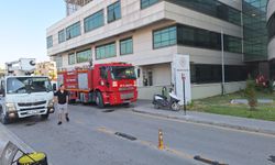 Tarsus'ta hastanenin bodrumunda çıkan yangın söndürüldü