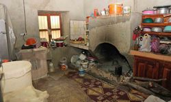 Alanya Belediyesi’nden yaşlı kadına konteyner ev desteği