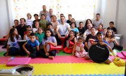Girne Mansuroğlu Kültür Merkezi’nde minikler sanat coşkusu  yaşadı