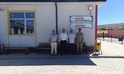Müdür Gezer’den Yeniden Yapılandırılan Gücük İlkokulu ve Ortaokulu’na Ziyaret