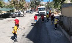 Altyapı ve Yol Kaplaması Tamamlanan Mahallelerde Temizlik Seferberliği