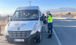 Afşin’de Okul Servis Araçlarına Trafik Denetimi Yapıldı
