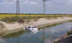 Adana'da sulama kanalına devrilen otomobildeki 1 kişi öldü, 2 kişi yaralandı