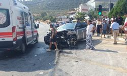 Antalya'da iki otomobilin çarpıştığı kazada 1 kişi yaralandı