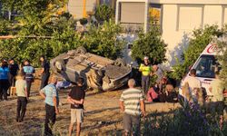 Antalya'da şarampole devrilen otomobilin sürücüsü öldü