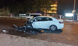 Antalya'daki trafik kazasında 2 kişi öldü, 2 kişi yaralandı