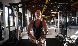 Antalya'nın 'Herkül Dede'si spor tutkusuyla gençlere örnek oluyor
