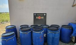Hatay'da 1035 litre sahte içki ele geçirildi