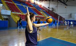 Isparta'da profesyonel kadın voleybol takımı kuruldu