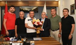 Kumluca Belediye Başkanı Avcıoğlu, Ahilik Haftası dolayısıyla esnafı ziyaret etti