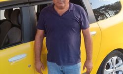 Manavgat'ta duyarlı taksici yaralanan çocuğu hastaneye yetiştirdi