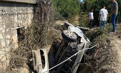 Mersin'de otomobil ile motosikletin çarpıştığı kazada 1 kişi öldü, 2 kişi yaralandı