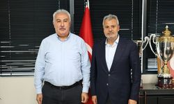 Yeşilay Hatay Şube Başkanı Kuyubaşıoğlu'ndan Büyükşehir Belediye Başkanı Öntürk'e ziyaret