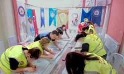 Adana’da çocuklara model uçak ve robotik kodlama kursu