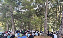 Antalya’da kazada hayatını kaybeden çocuk toprağa verildi