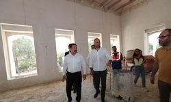 Depremde zarar gören tarihi valilik konutunda çalışmalar sürüyor