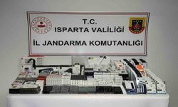Isparta’da jandarmadan 3 farklı kaçakçılık operasyonunda 4 gözaltı