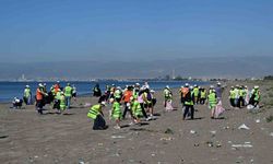 Mersin’de ’Dünya Temizlik Günü’nde sahiller çöpten arındı