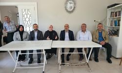 AK Parti Heyeti Dulkadiroğlu’nun Mahallelerinde Vatandaşlarla Buluştu