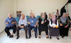 Alzeymir hastaları sosyal hayata katılıyor