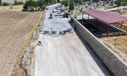 Büyükşehir’den Elbistan Kırsalına 5 Bin Metrekarelik Kilit Parke