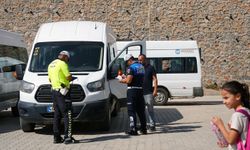 Büyükşehir Zabıtası Öğrenci Servislerini Denetledi