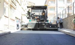 Elazığ’da yol yenileme çalışmaları devam ediyor