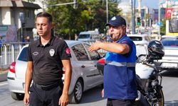 Gaziosmanpaşa’da zabıta ekipleri okul önlerinde görev başında