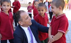 İl Millî Eğitim Müdürü Erhan Baydur'dan Kırsal Mahalle Okullarına Ziyaret
