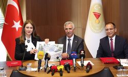 Milletvekili Karakoç’tan Eğitime Destek: Babasının Adına Ortaokul Yaptırıyor