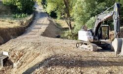 Muş’ta yol yatırımları sürüyor