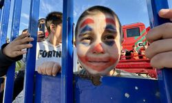 Sağlık Bakanlığından Çocuklarda Kullanılan Yüz Boyalarına Karşı Uyarı
