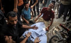 Soykırımcı İsrail'in Gazze'ye saldırılarında can kaybı 64 bin 905'e çıktı