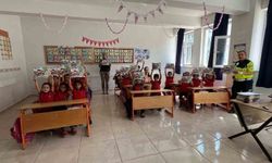 Tillo’da jandarmadan öğrencilere güvenli yaşam eğitimi