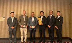 Vali Ünlüer, Japonya’da Hyogo Valisi Motohiko Saito’yu Ziyaret Etti