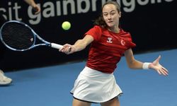 Zeynep Sönmez'den Tarihi Galibiyet