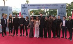 62. Uluslararası Antalya Altın Portakal Film Festivali'nde 'Bağlantı Hatası' filminin galası yapıldı