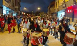 Adana ve Hatay'da fener alayı düzenlendi