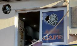 Adana'da kafenin kurşunlanması güvenlik kamerasında