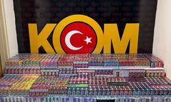 Adana'da saman yüklü tırda kaçak 2 bin 700 elektronik sigara ele geçirildi